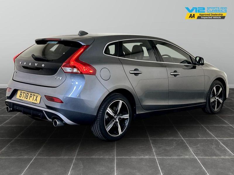 Used Volvo V40 2018 for sale - 76162053: Photo 10