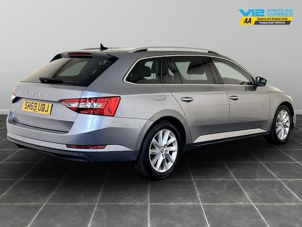 Used Skoda Superb 2019 for sale - 76017119: Photo 10
