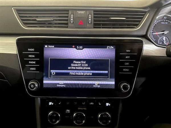 Used Skoda Superb 2019 for sale - 76017119: Photo 23
