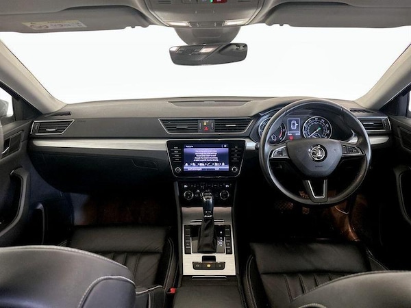 Used Skoda Superb 2019 for sale - 76017119: Photo 3