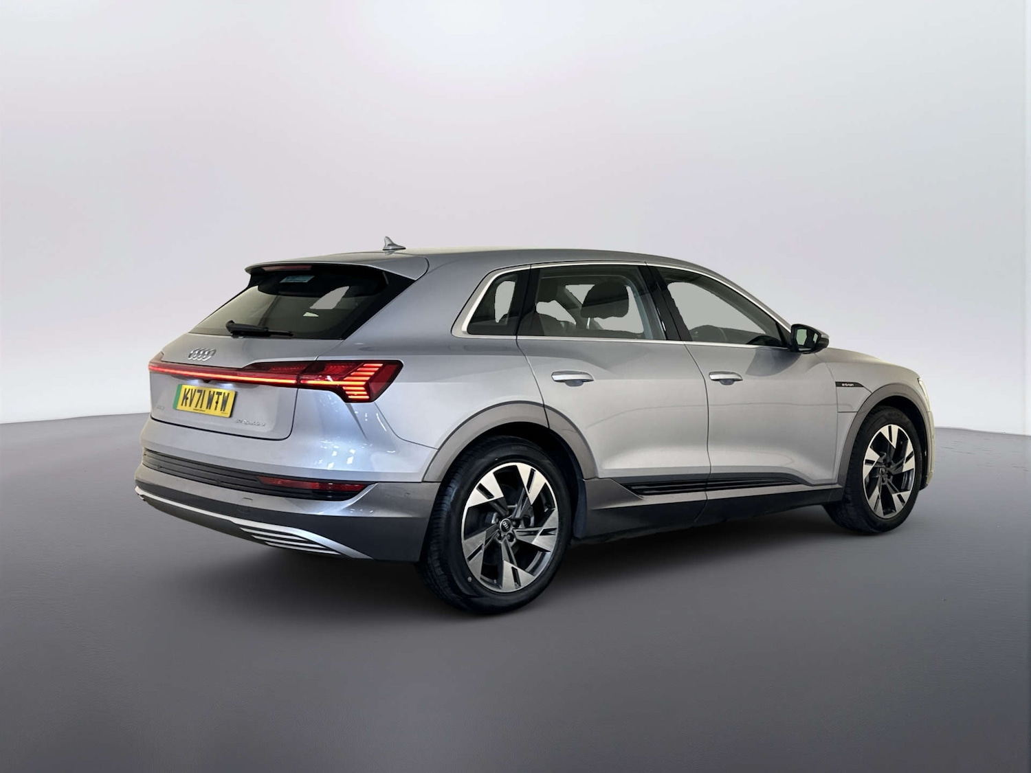 Used Audi e-tron 2021 for sale - 78003778: Photo 10