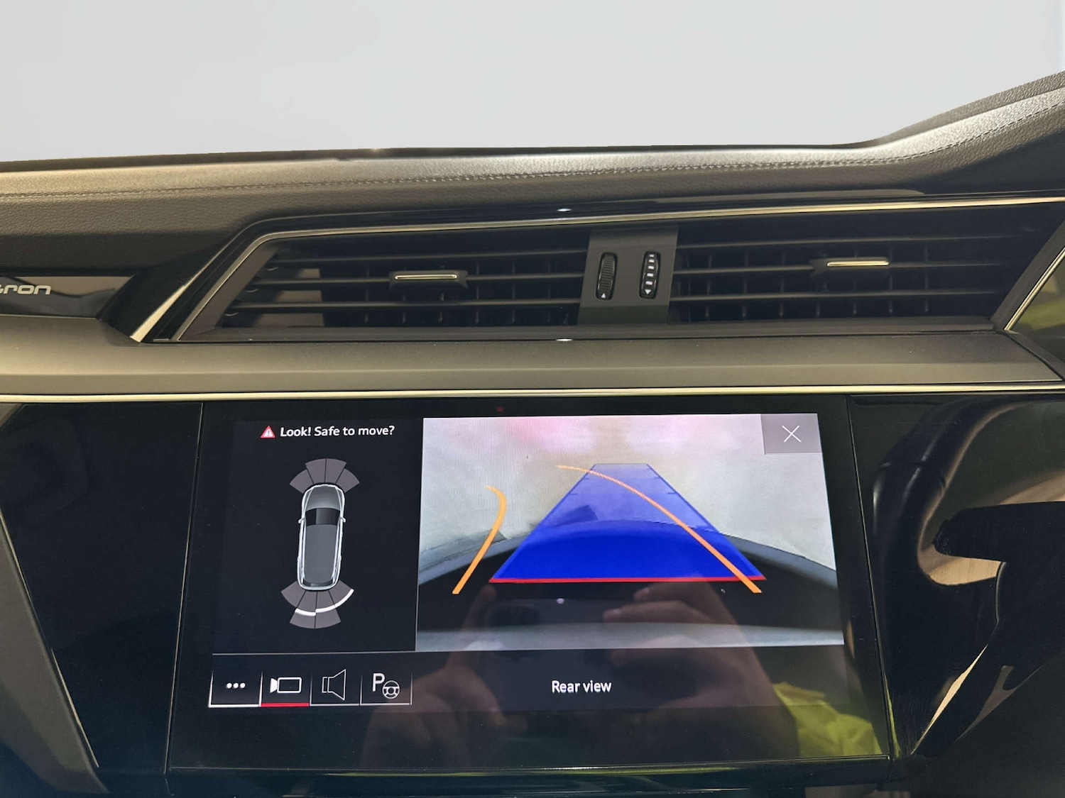 Used Audi e-tron 2021 for sale - 78003778: Photo 19