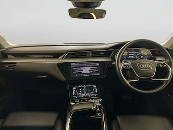 Used Audi e-tron 2021 for sale - 78003778: Photo