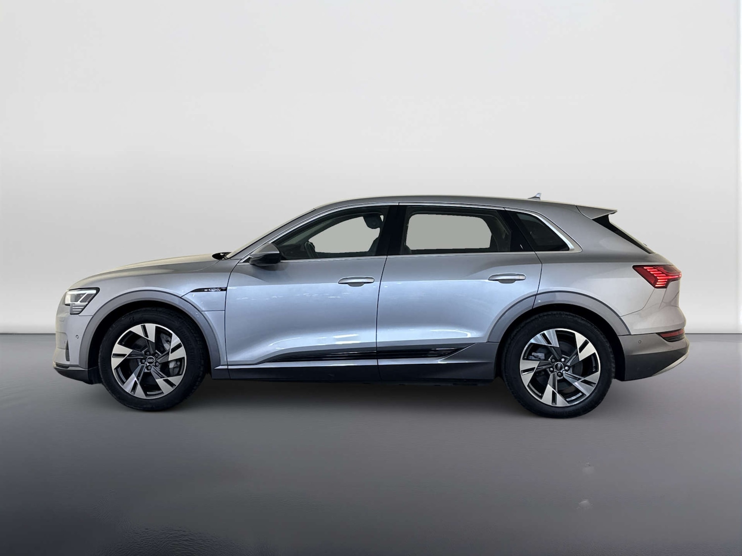 Used Audi e-tron 2021 for sale - 78003778: Photo 7