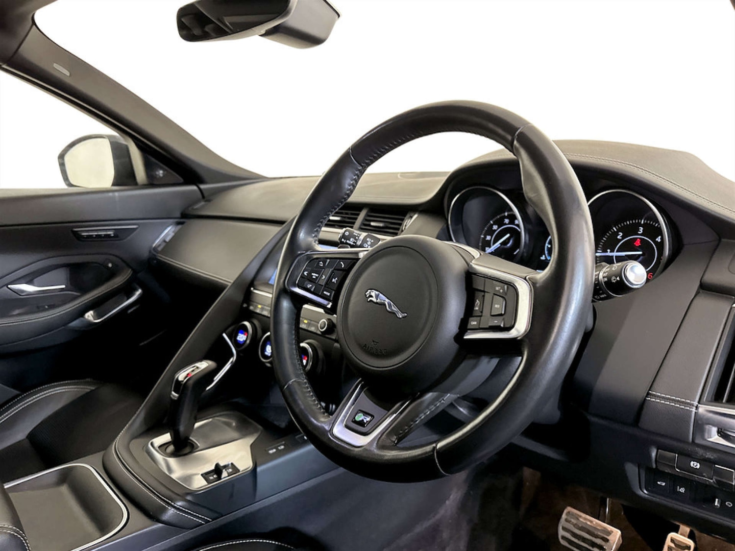 Used Jaguar E-Pace 2019 for sale - 77187749: Photo 14