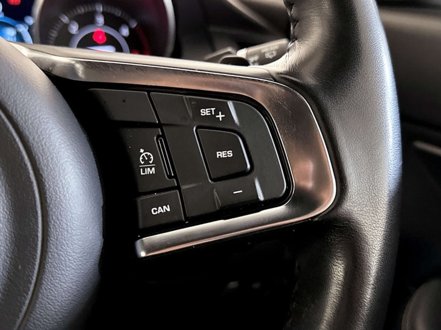 Used Jaguar E-Pace 2019 for sale - 77187749: Photo 18