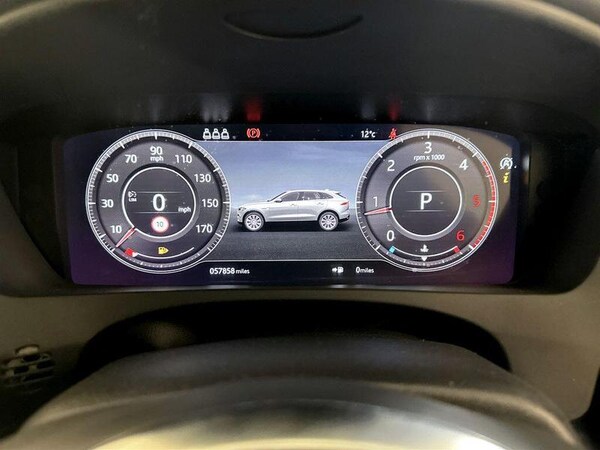 Used Jaguar F-Pace 2019 for sale - 76255299: Photo 19