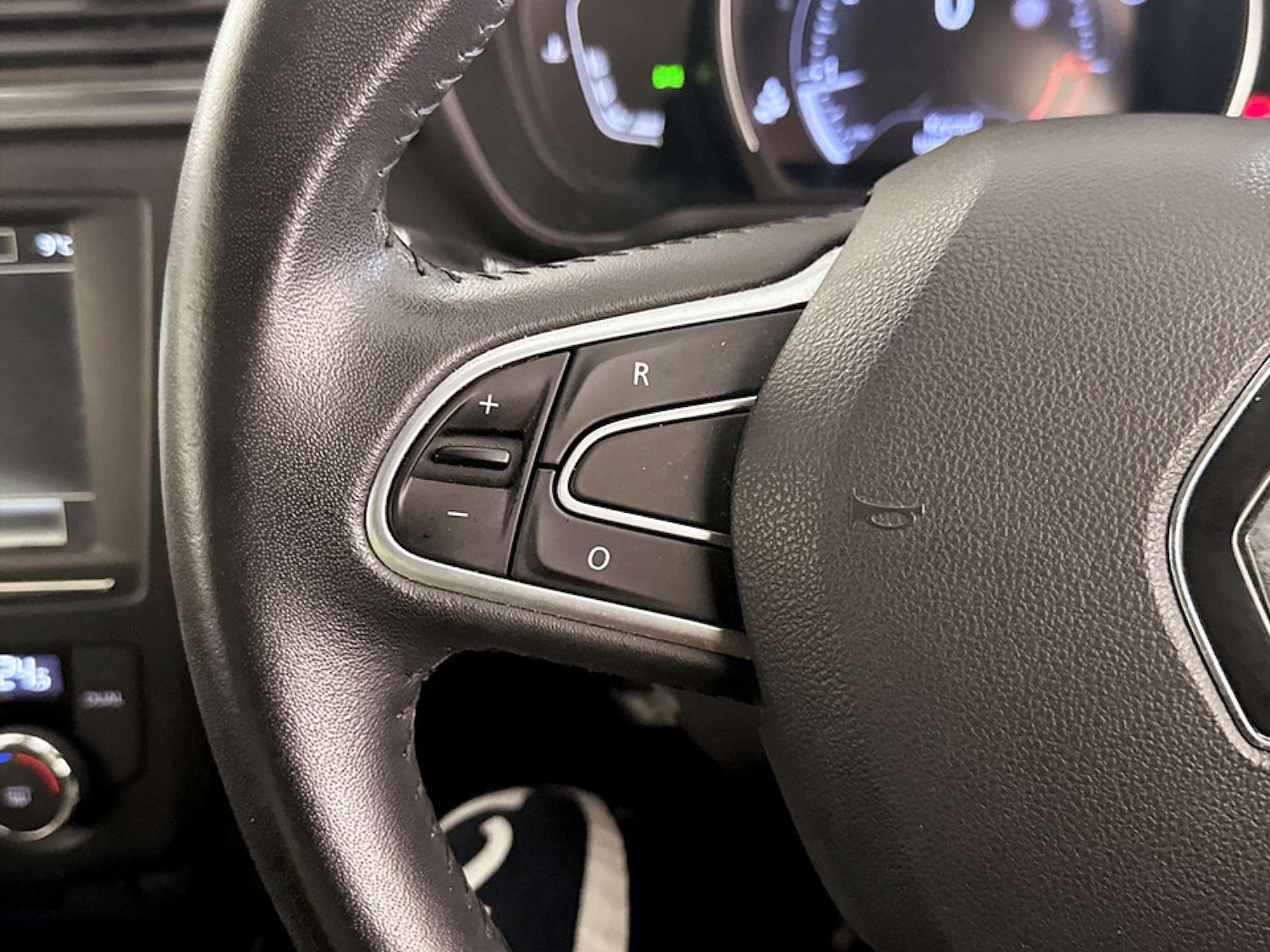 Used Renault Kadjar 2018 for sale - 77288542: Photo 17