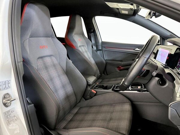 Used Volkswagen Golf 2023 for sale - 76234745: Photo 13