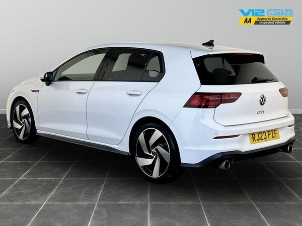 Used Volkswagen Golf 2023 for sale - 76234745: Photo 8