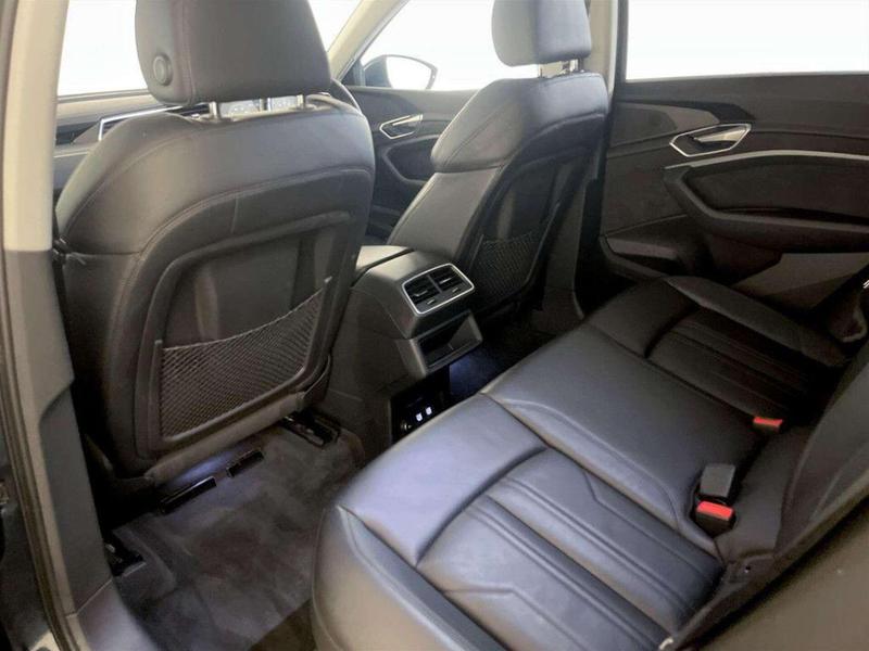 Used Audi e-tron 2021 for sale - 76826007: Photo 14