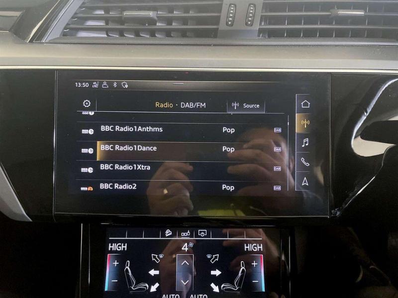 Used Audi e-tron 2021 for sale - 76826007: Photo 24