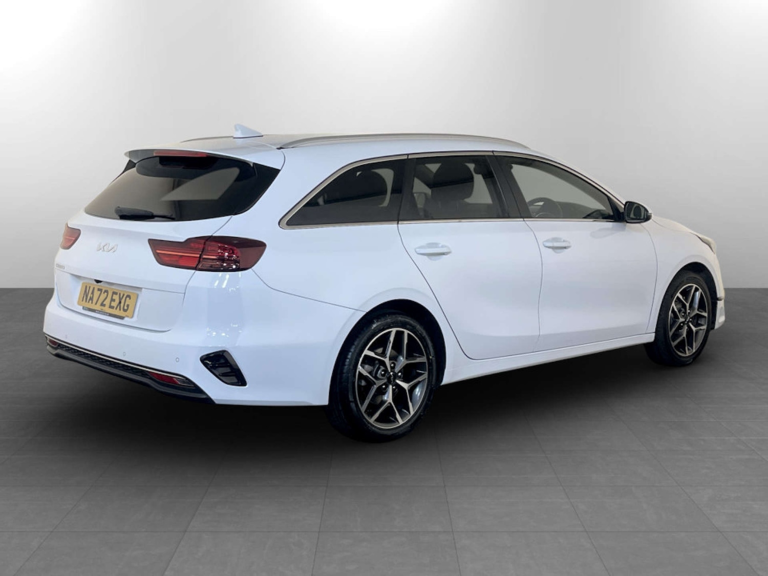 Used Kia Ceed 2022 for sale - 77329432: Photo 10