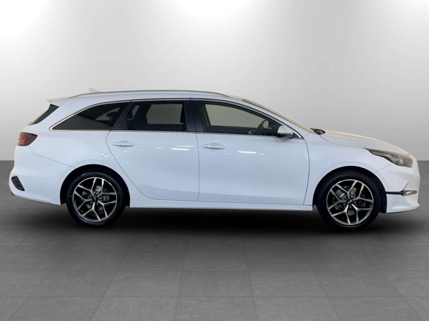 Used Kia Ceed 2022 for sale - 77329432: Photo 11