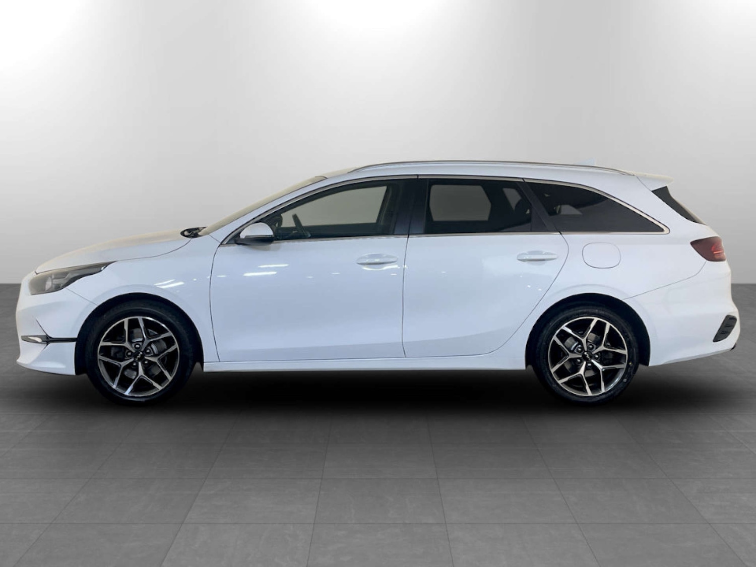 Used Kia Ceed 2022 for sale - 77329432: Photo 7