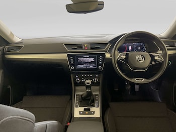 Used Skoda Superb 2023 for sale - 78943991: Photo