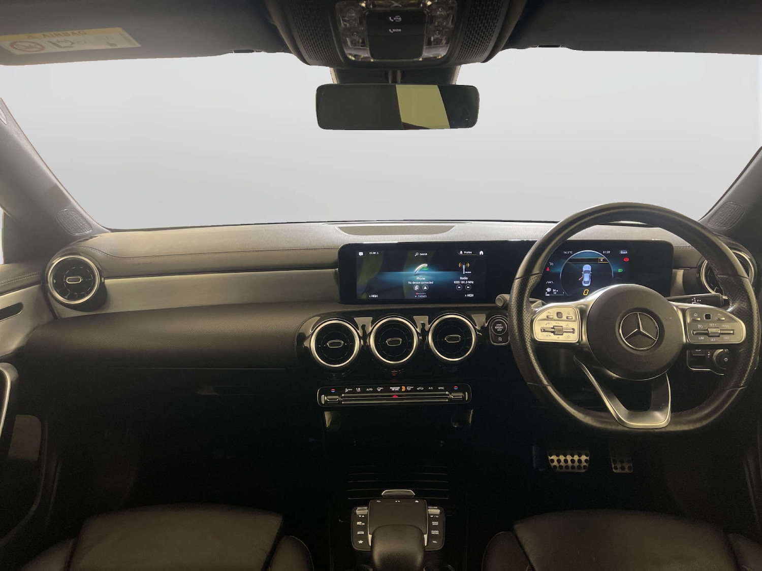 Used Mercedes-Benz CLA 2021 for sale - 77934029: Photo 3