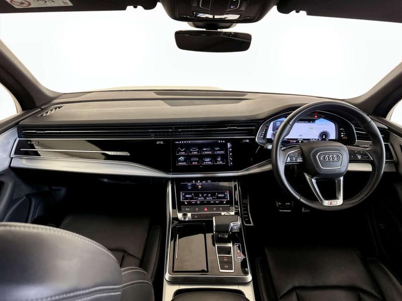 Used Audi Q7 2020 for sale - 77036780: Photo 3