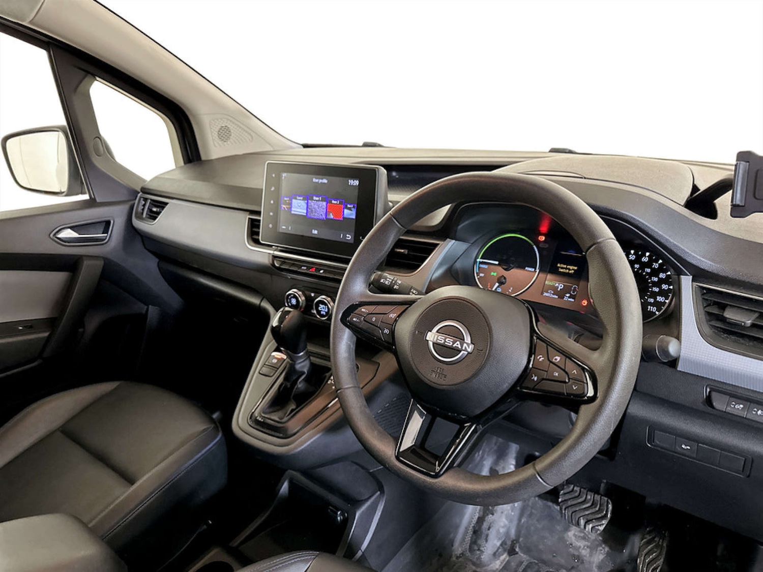 Used Nissan Other 2023 for sale - 77195894: Photo 3