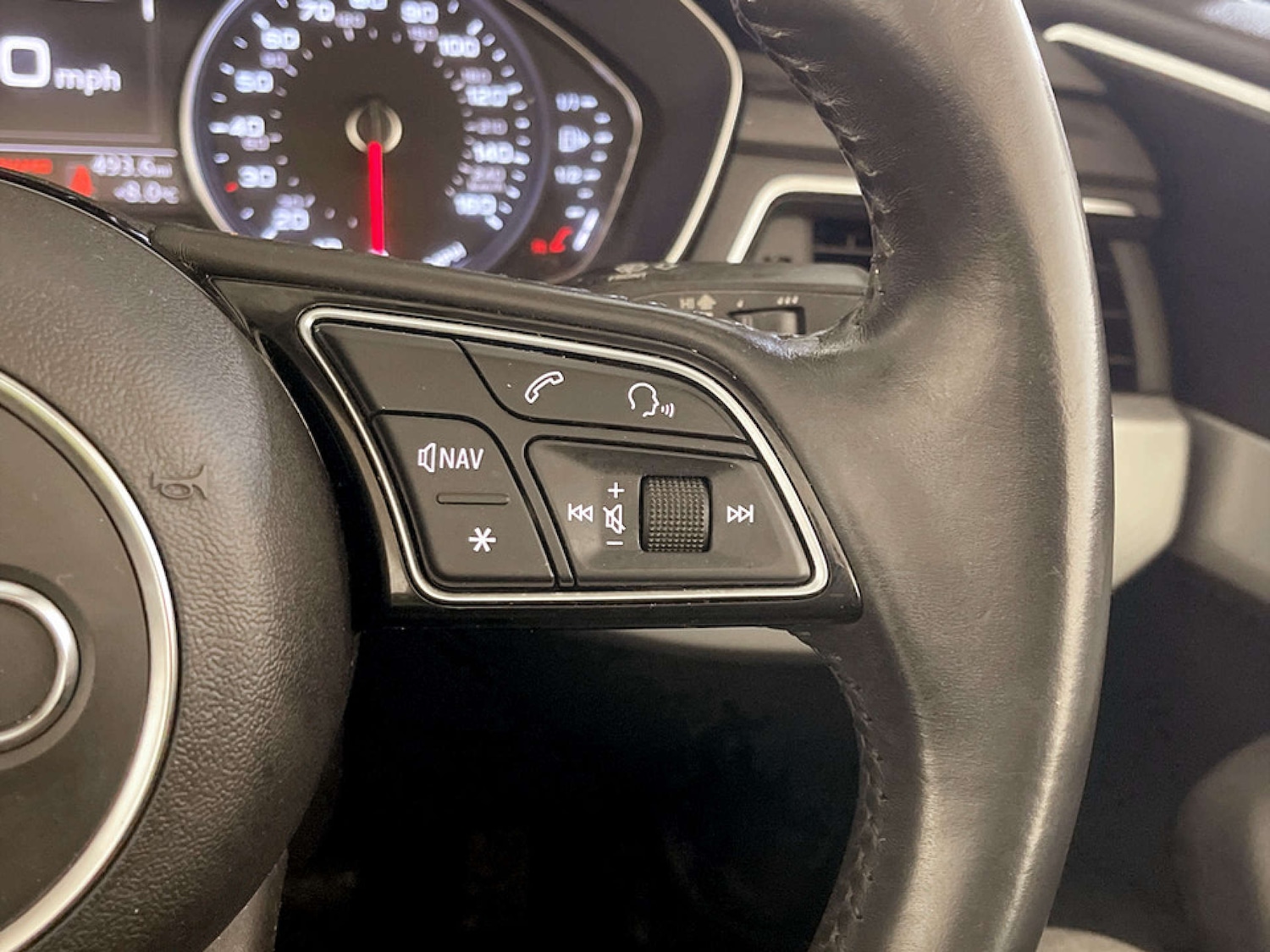 Used Audi A5 Cabriolet 2018 for sale - 77185258: Photo 19