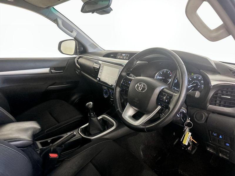 Used Toyota Hilux 2021 for sale - 76302649: Photo 16