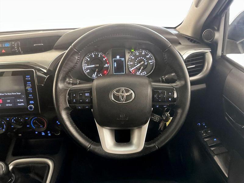 Used Toyota Hilux 2021 for sale - 76302649: Photo 17