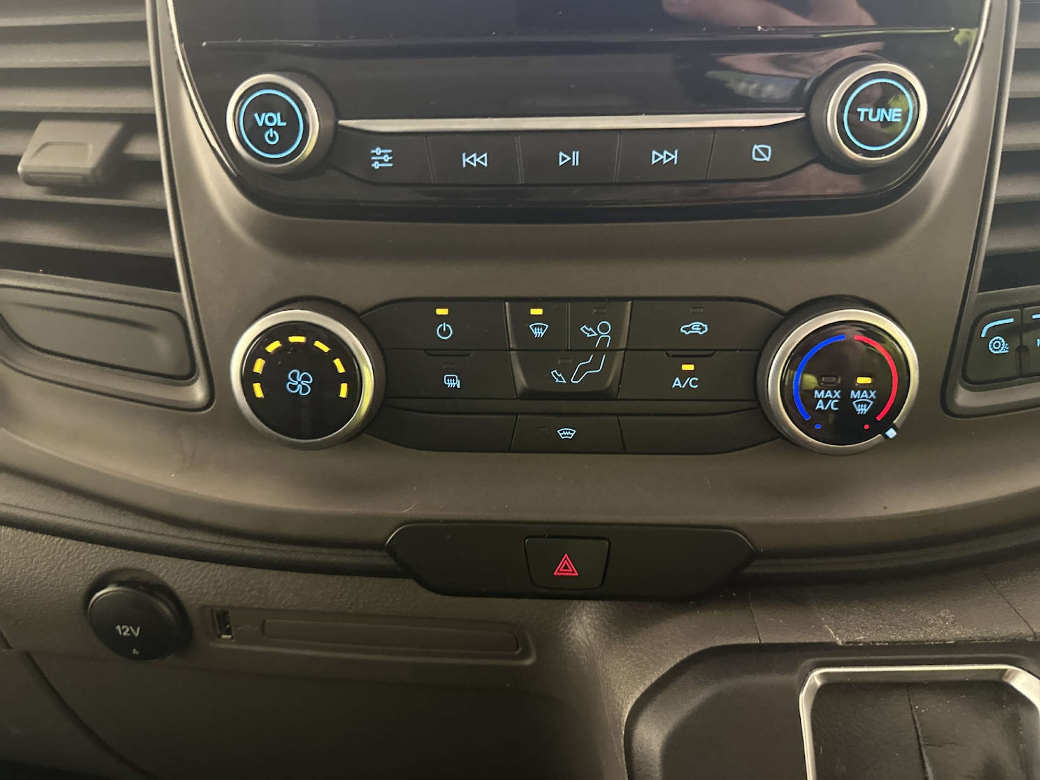 Used Ford Transit Custom 2022 for sale - 77877304: Photo 24