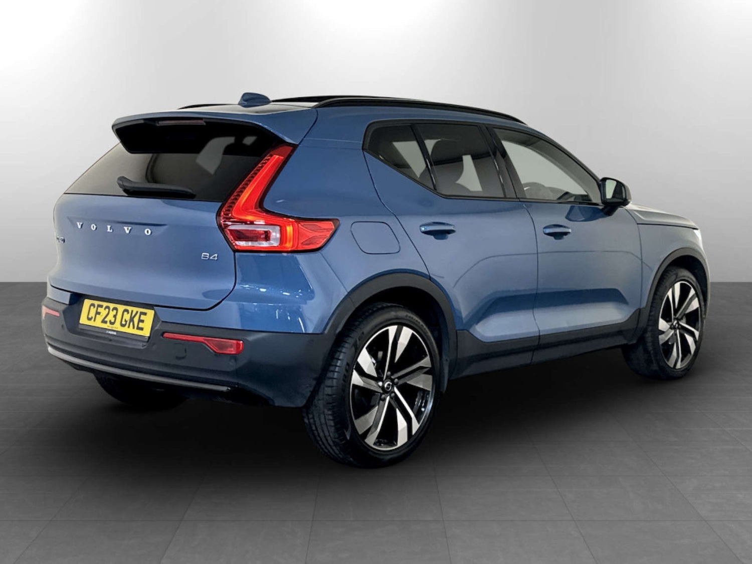 Used Volvo XC40 2023 for sale - 77185018: Photo 10