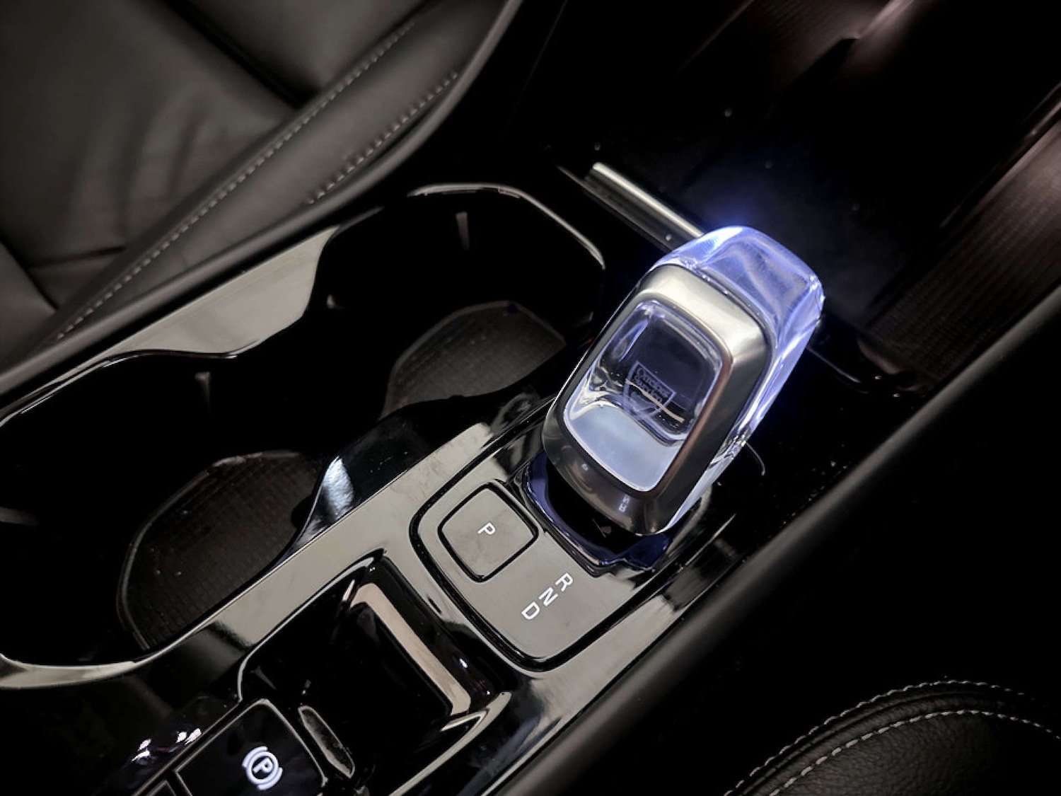 Used Volvo XC40 2023 for sale - 77185018: Photo 27