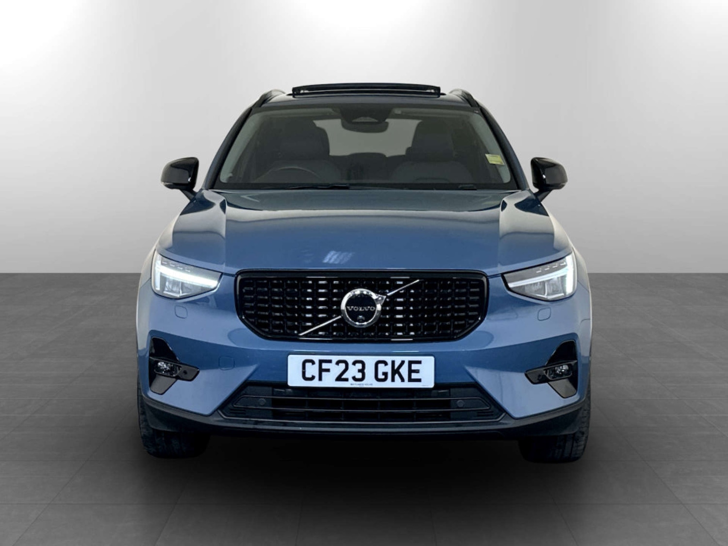 Used Volvo XC40 2023 for sale - 77185018: Photo 5