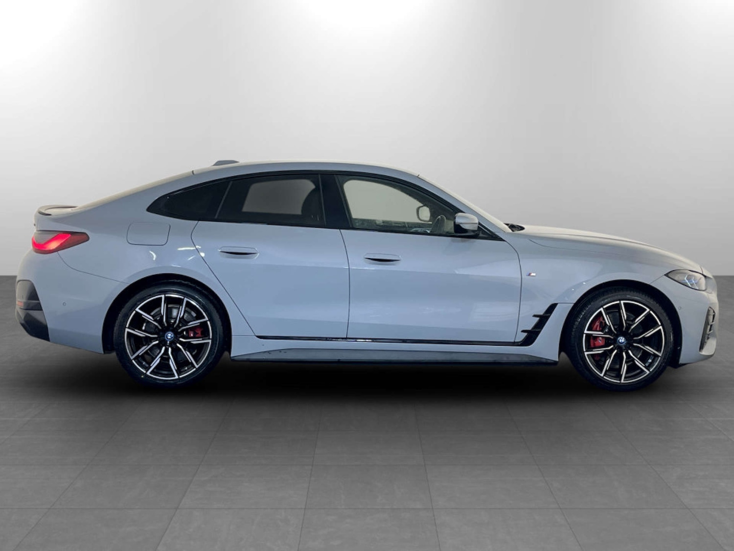 Used BMW i4 2022 for sale - 77184985: Photo 11