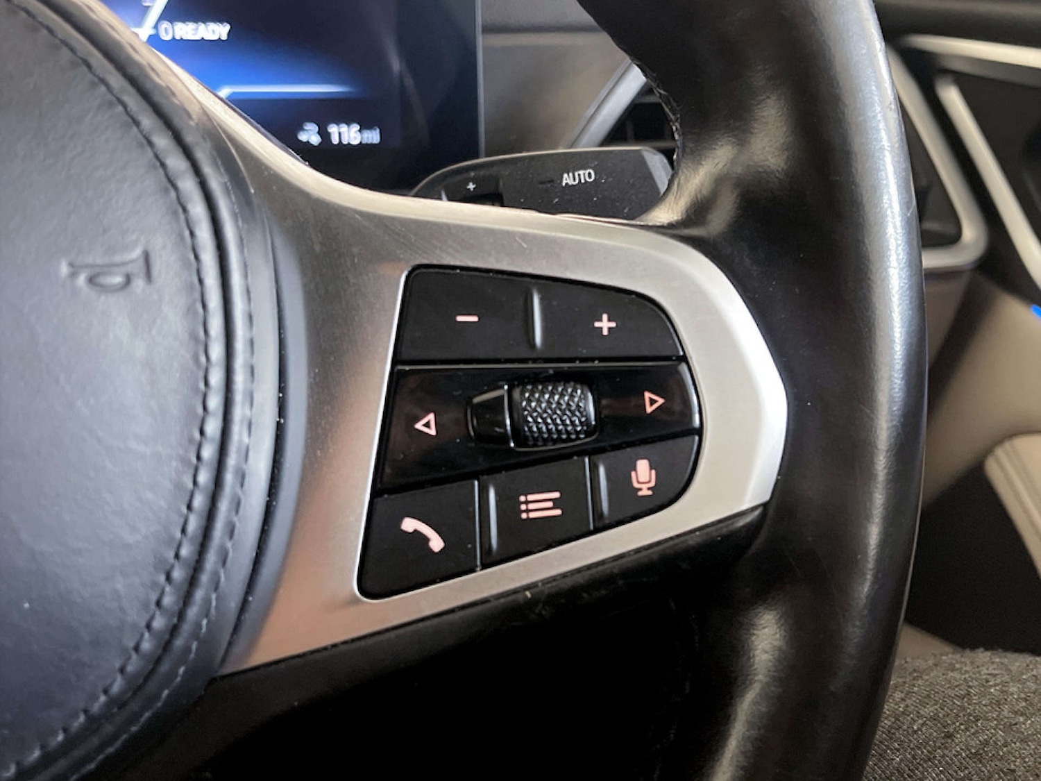 Used BMW i4 2022 for sale - 77184985: Photo 19