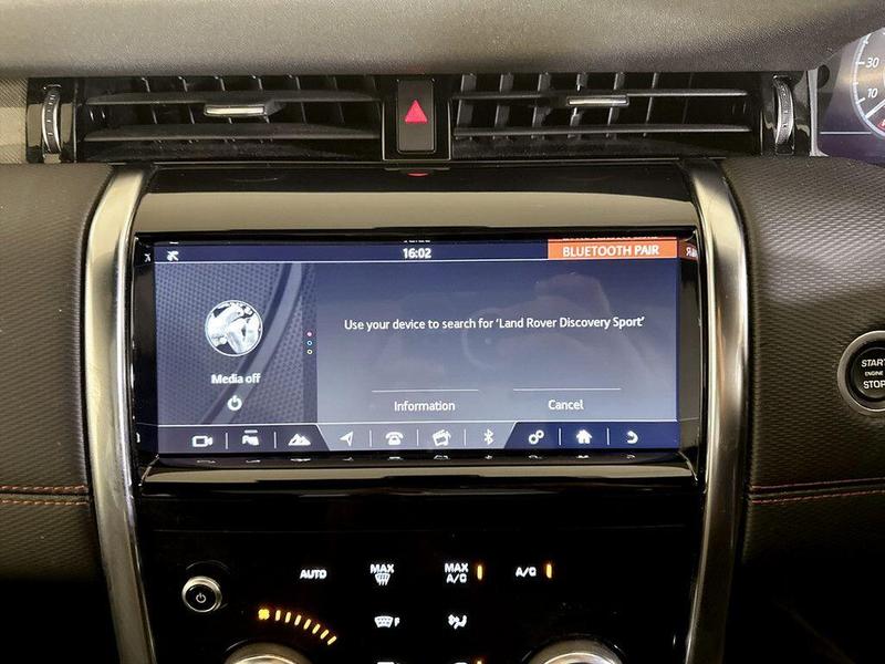 Used Land Rover Discovery Sport 2020 for sale - 76534395: Photo 24