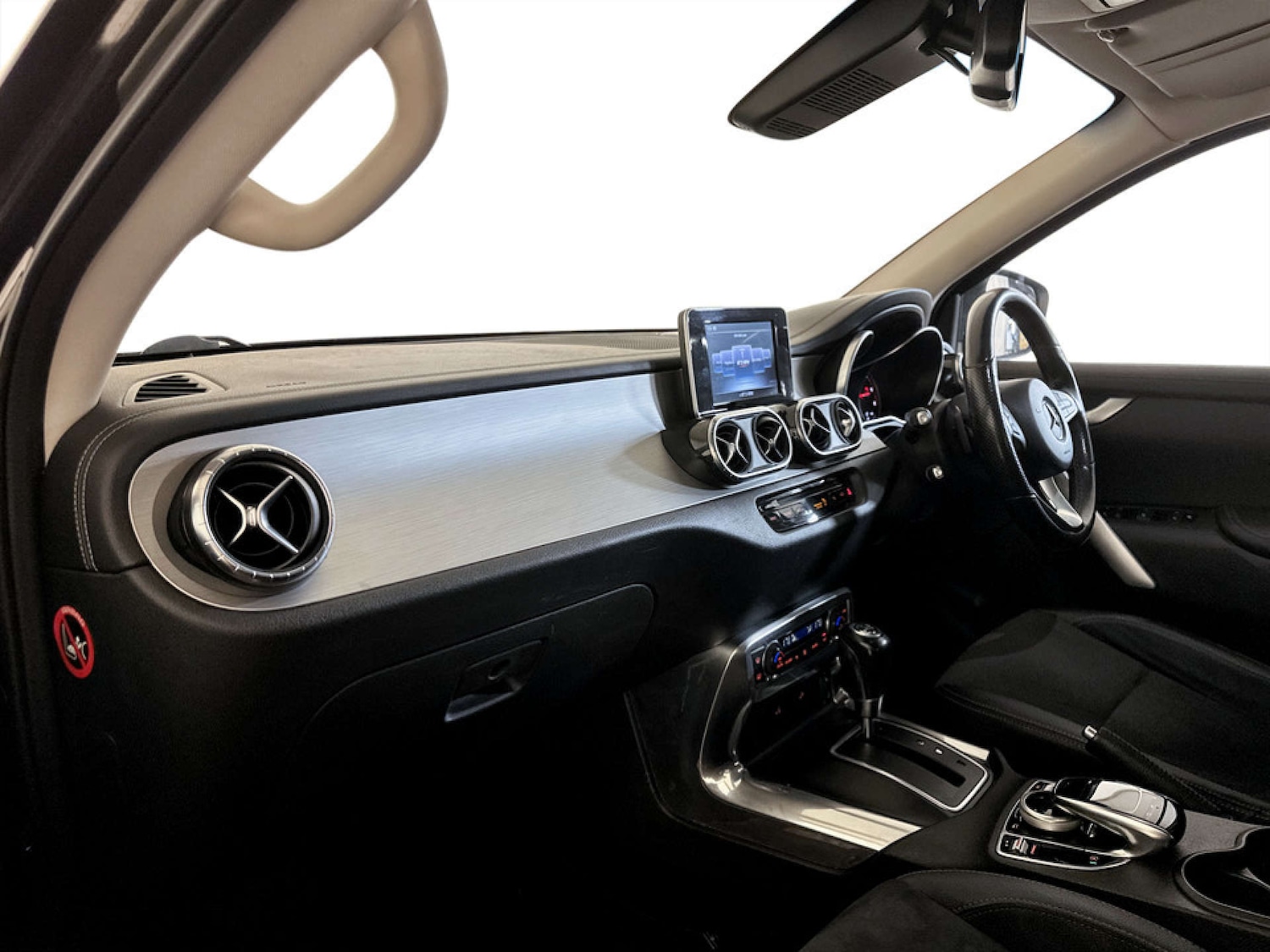 Used Mercedes-Benz X Class 2020 for sale - 77185289: Photo 12