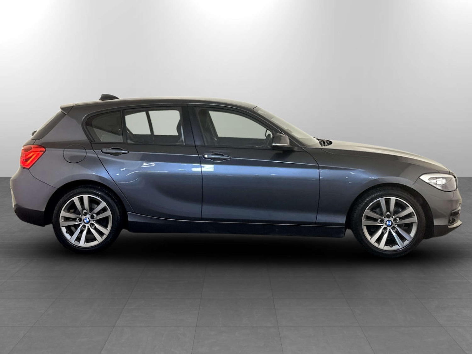Used BMW 1 Series 2018 for sale - 77383421: Photo 11