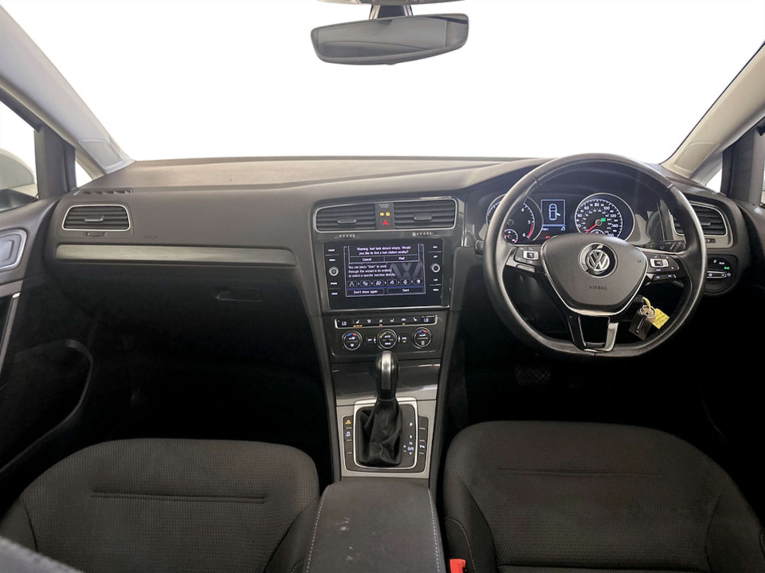 Used Volkswagen Golf 2020 for sale - 77185022: Photo 3