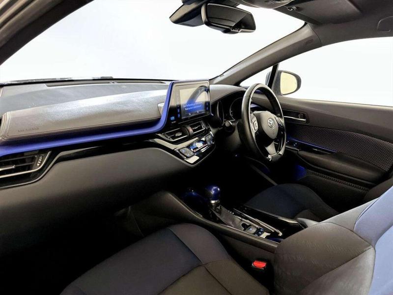 Used Toyota C-HR for sale - 76825882: Photo 12