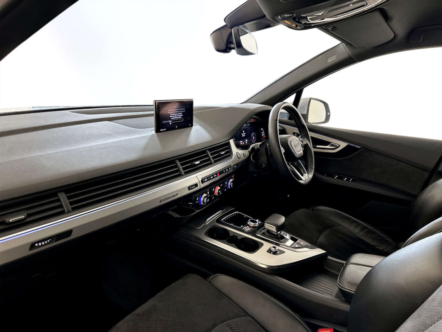 Used Audi Q7 2019 for sale - 77408957: Photo 12