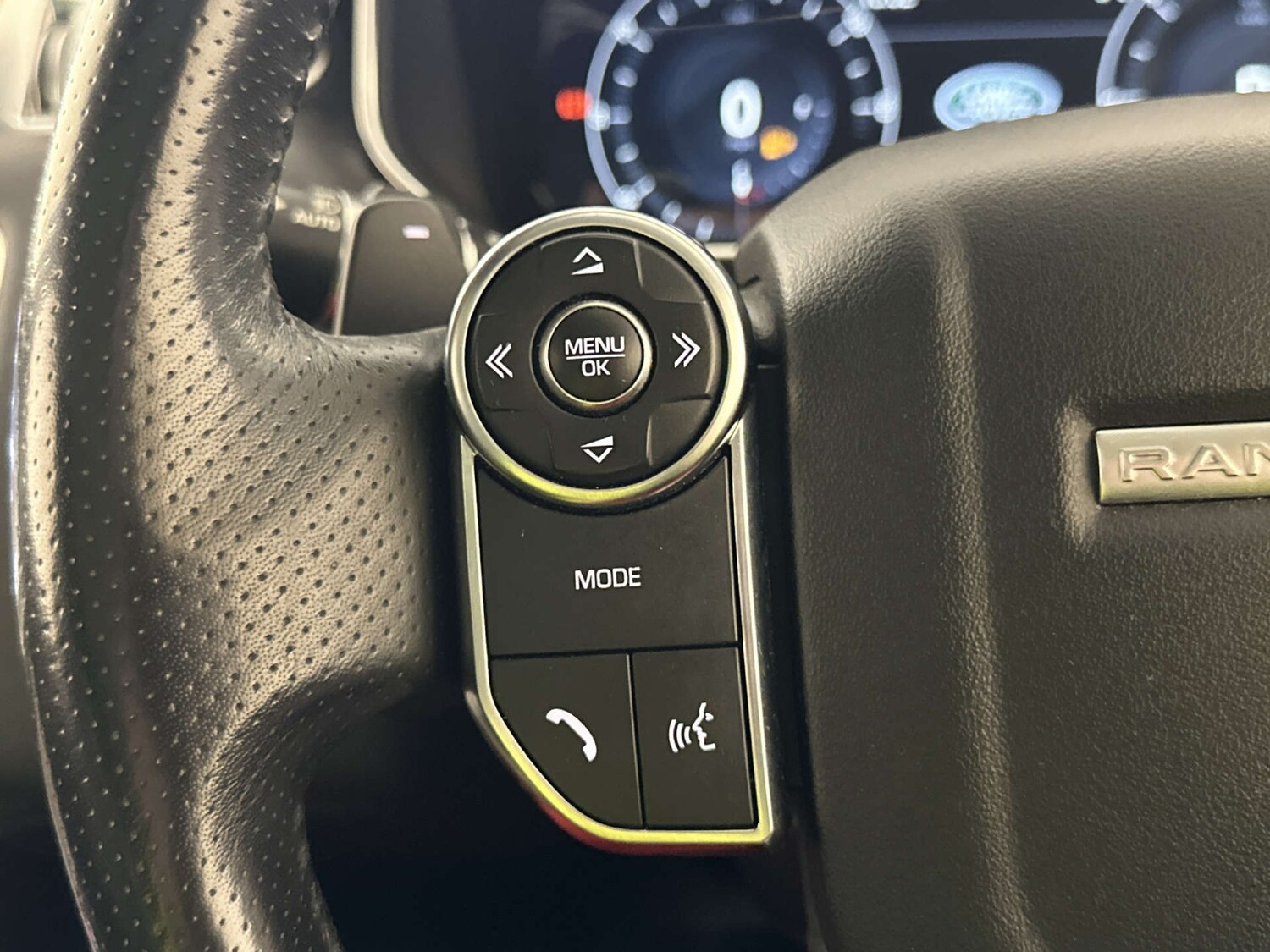 Used Land Rover Range Rover Sport 2018 for sale - 78154320: Photo 17