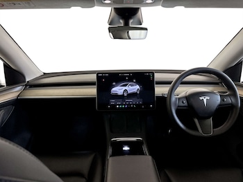 Used Tesla Model Y 2022 for sale - 77383381: Photo