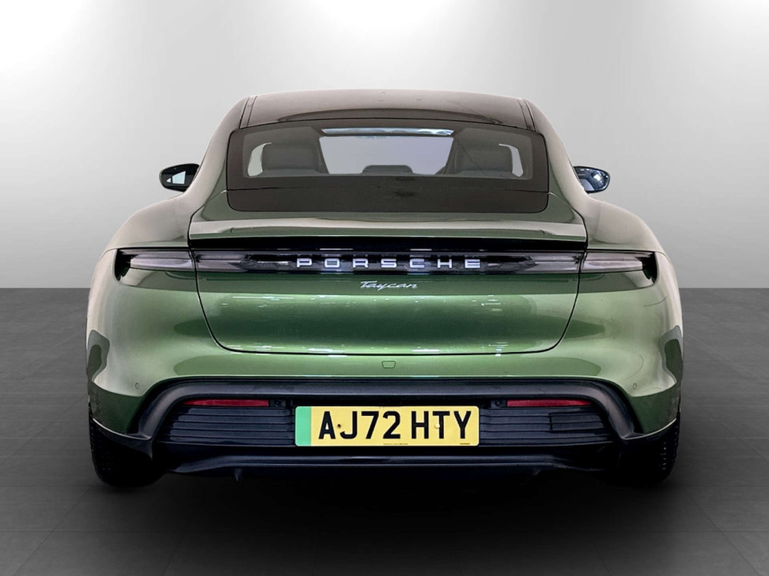 Used Porsche Taycan 2022 for sale - 77211814: Photo 10