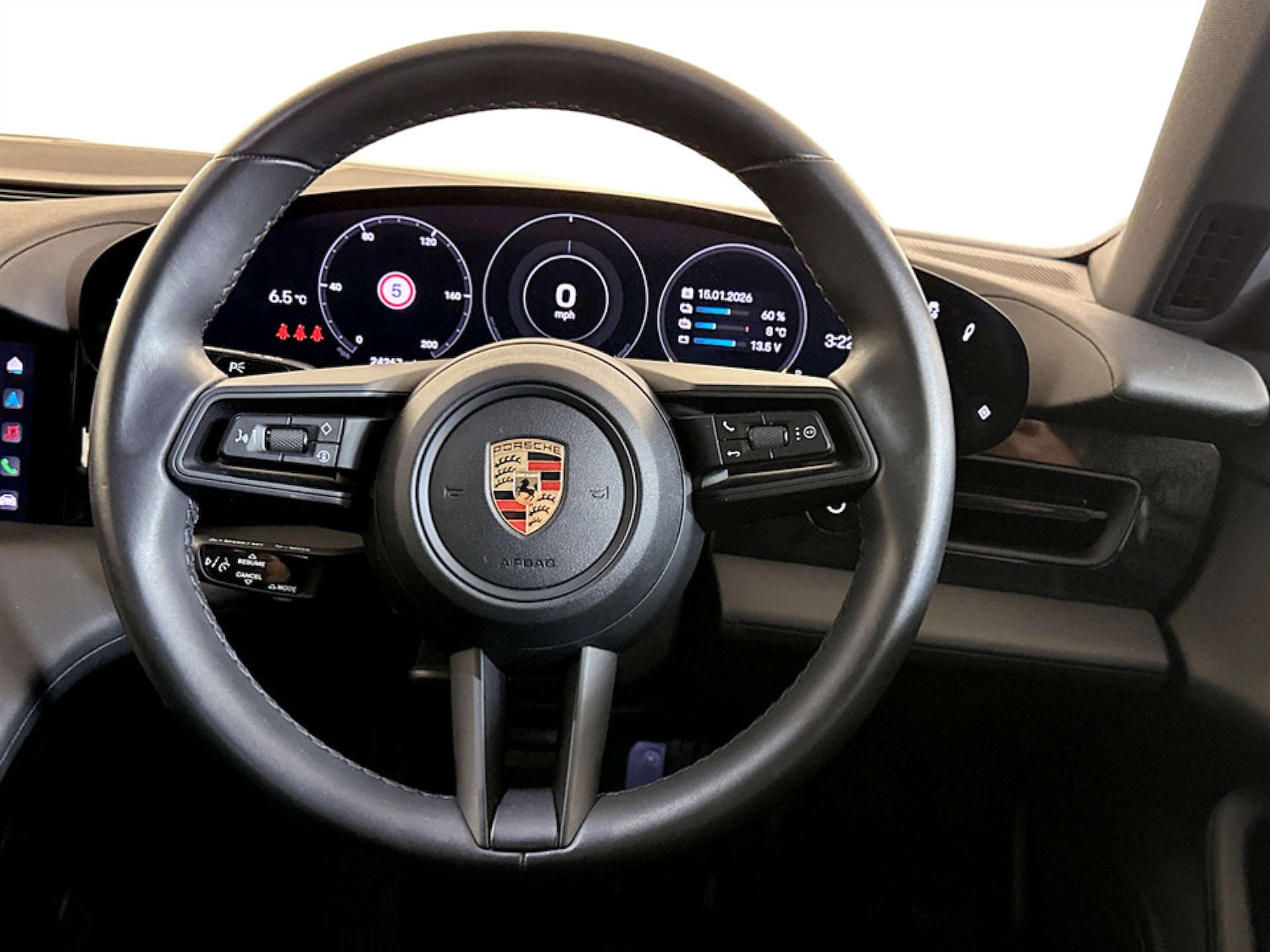 Used Porsche Taycan 2022 for sale - 77211814: Photo 17