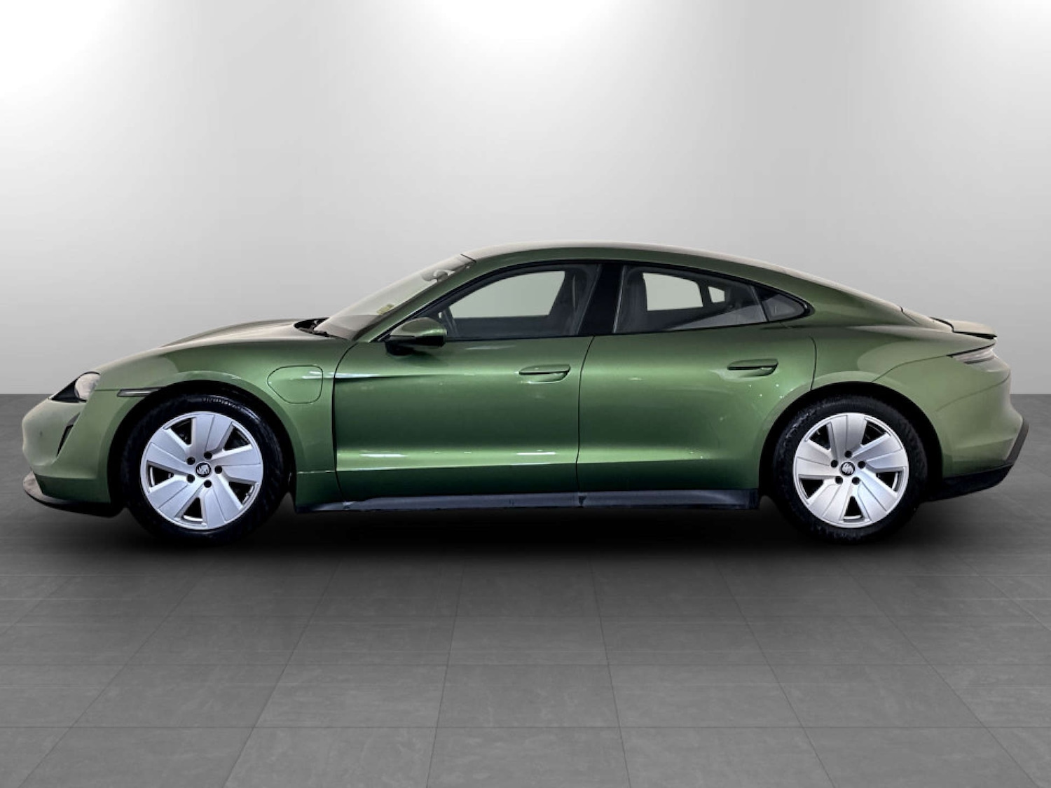 Used Porsche Taycan 2022 for sale - 77211814: Photo 8