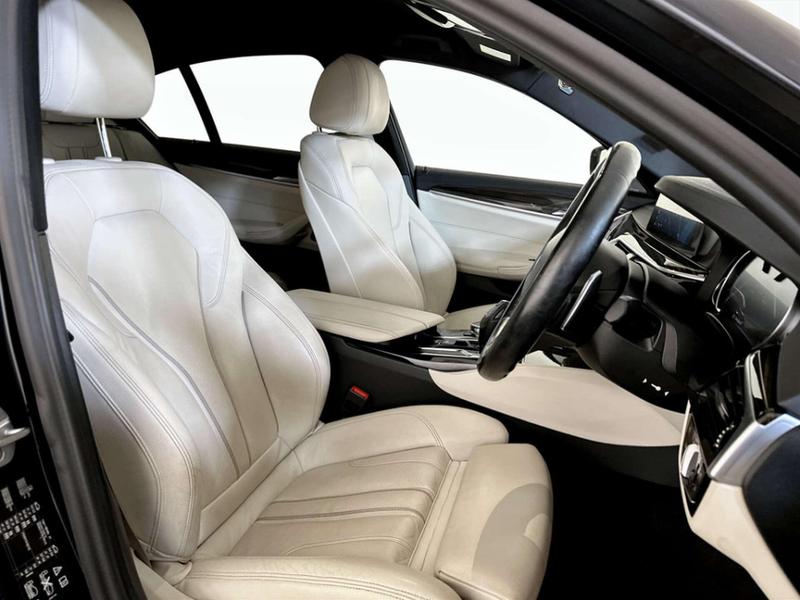 Used BMW 5 Series 2017 for sale - 76960963: Photo 13