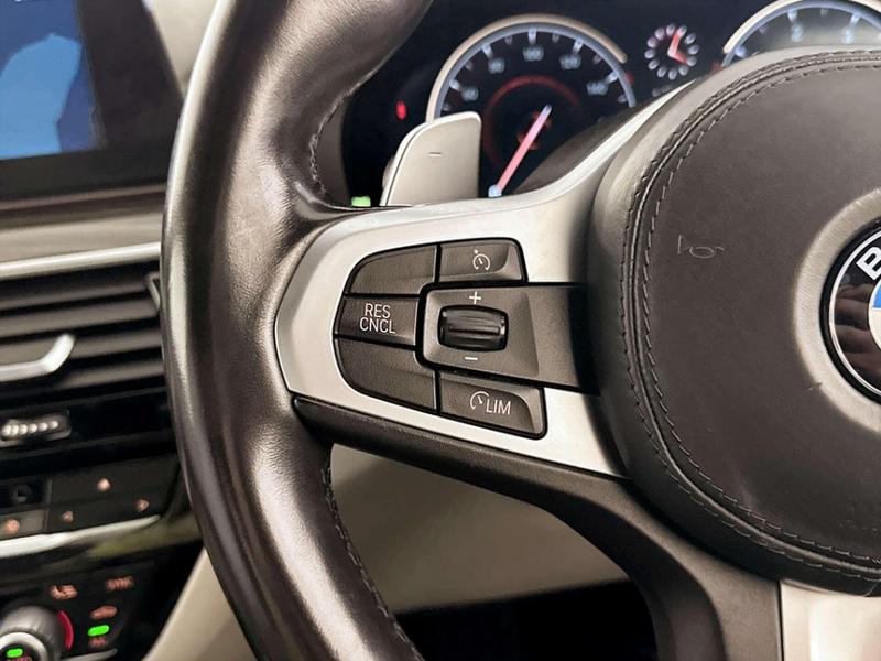 Used BMW 5 Series 2017 for sale - 76960963: Photo 18