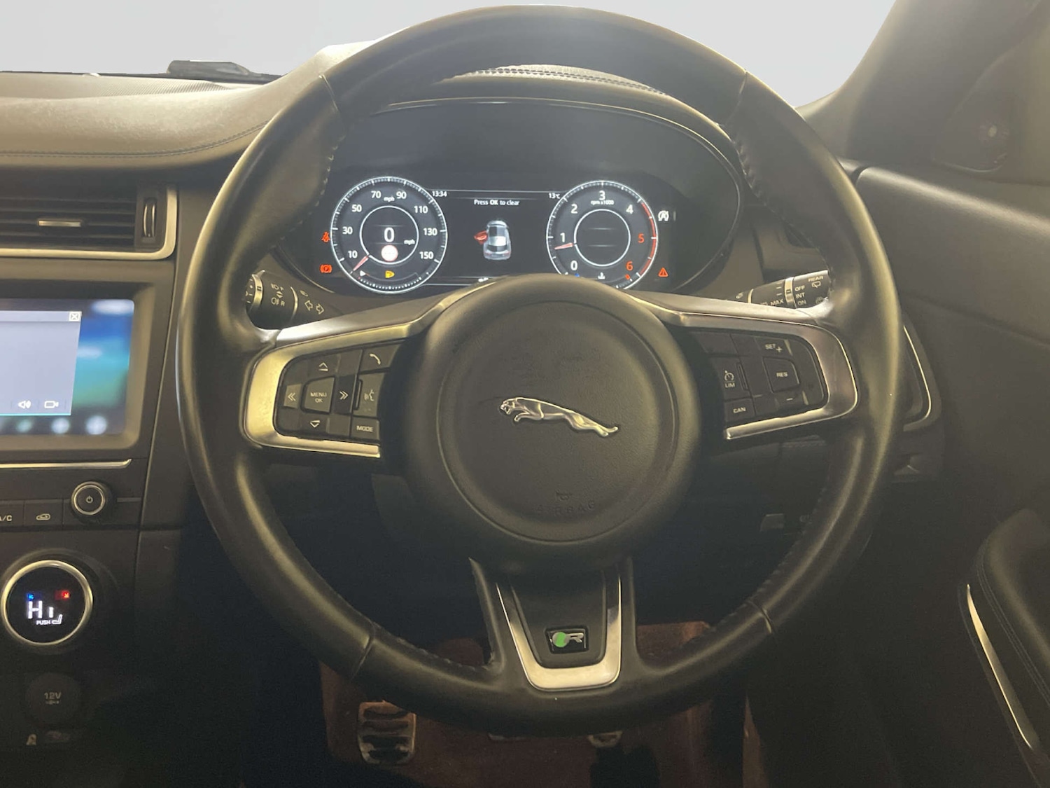 Used Jaguar E-Pace 2019 for sale - 77933984: Photo 16