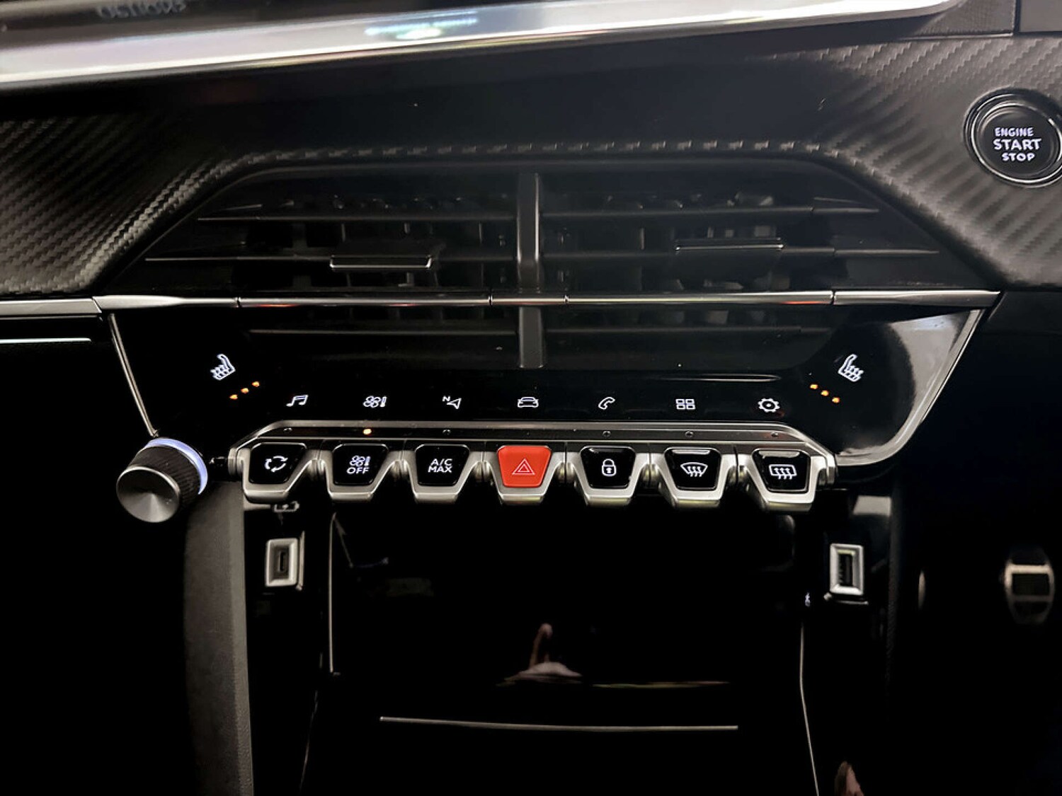 Used Peugeot 2008 2021 for sale - 77591978: Photo 25