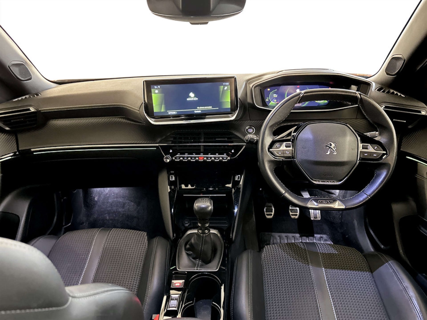 Used Peugeot 2008 2021 for sale - 77591978: Photo 3