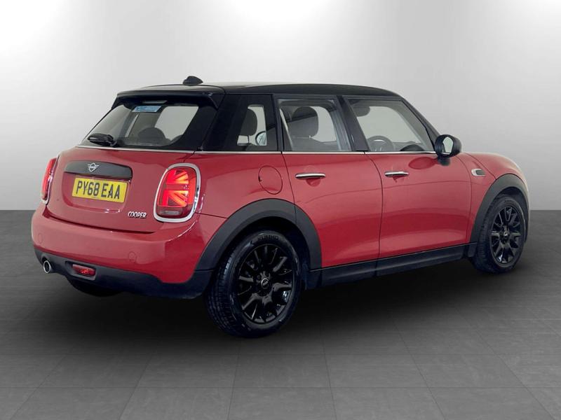 Used MINI Hatch 2018 for sale - 77077088: Photo 10