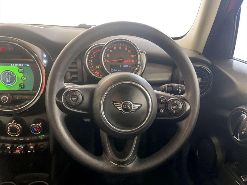 Used MINI Hatch 2018 for sale - 77077088: Photo 16